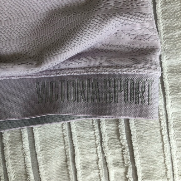 Victorias Secret Sport Lightweight Sport Bra - Picture 3 of 4